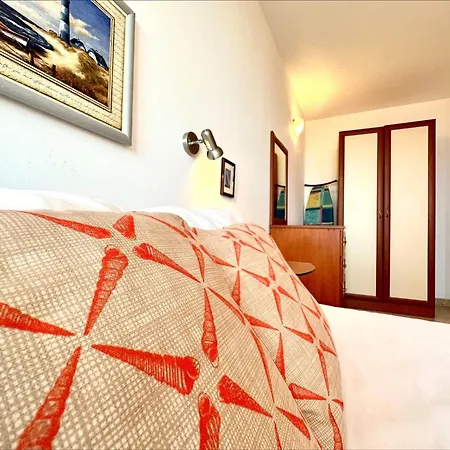 Apartamento Julia Family - Menada *