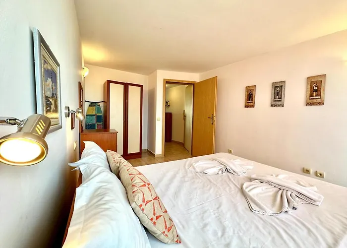 Julia Family - Menada Apartamento Sunny Beach