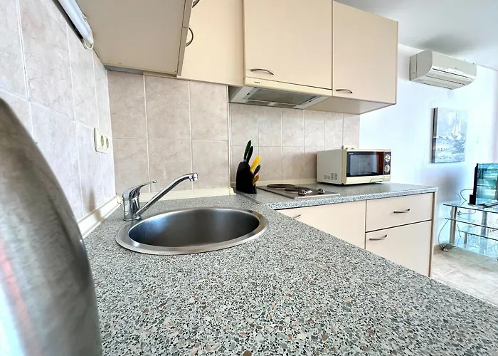 Διαμέρισμα Julia Family - Menada *