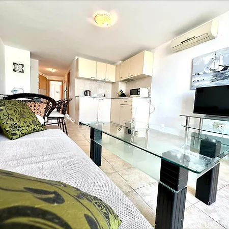 Apartamento Julia Family - Menada *