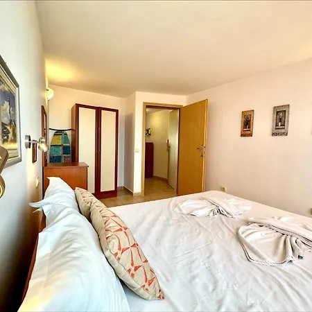 Julia Family - Menada Apartamento Sunny Beach